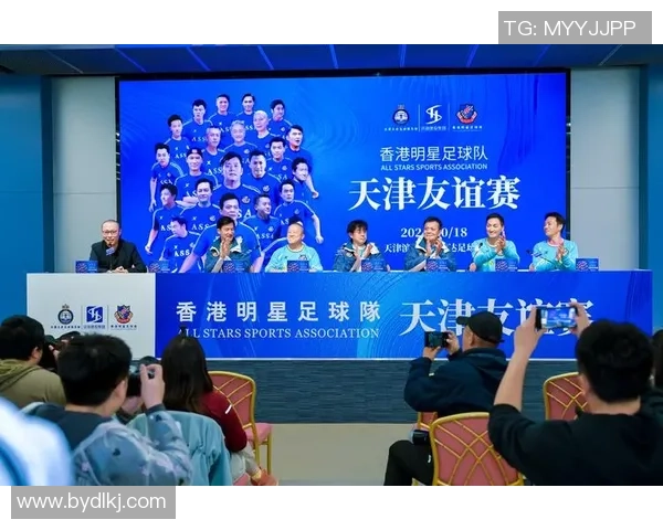 足球明星男团闪耀登场球场魅力与音乐激情的完美结合